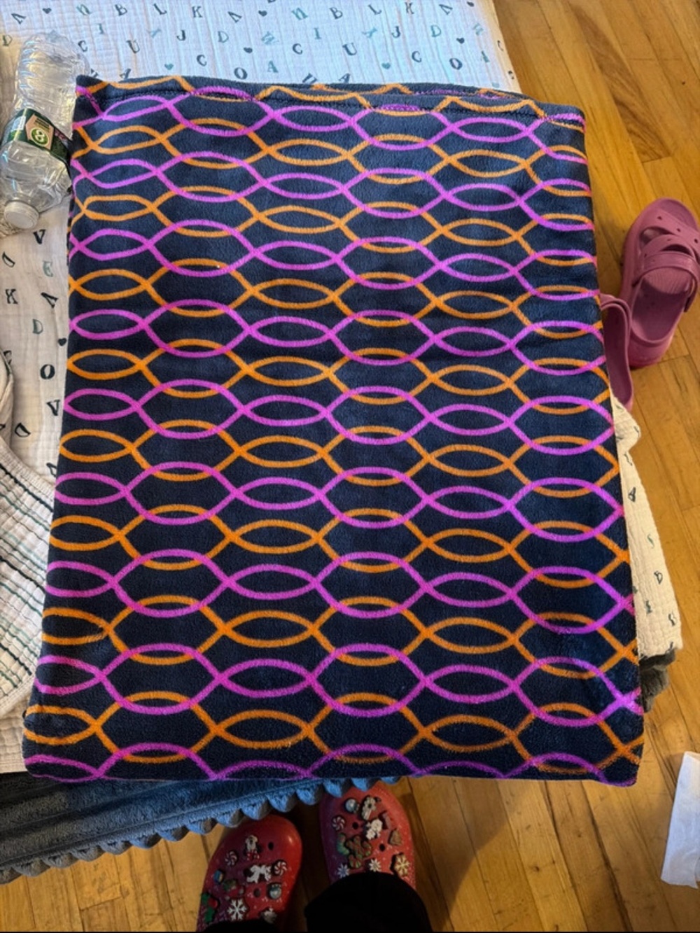 Vera Bradley Stylish Black Blanket with Purple and Orange Geometric Pattern